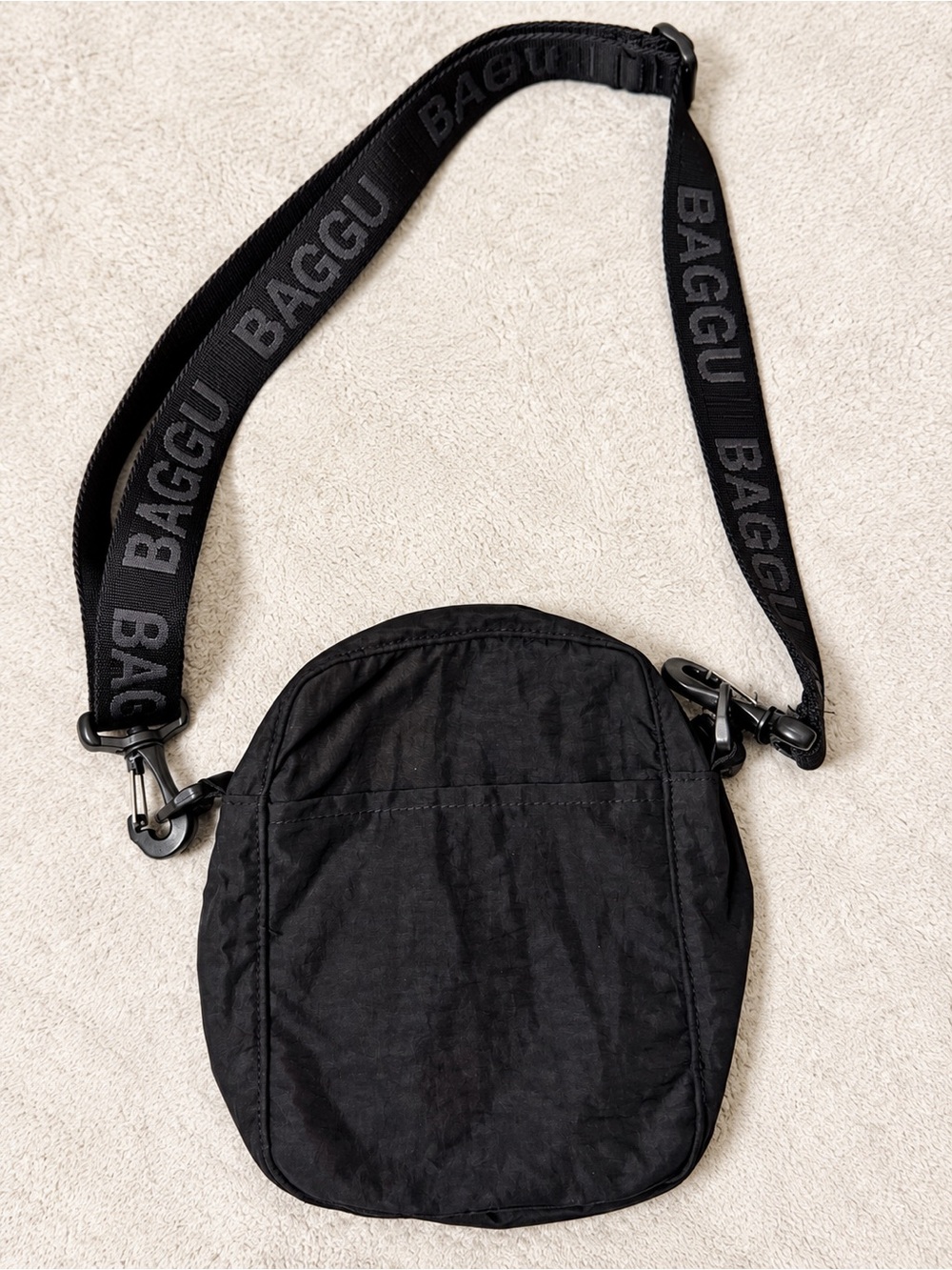 BAGGU Sport Crossbody Bag Black Discontinued Nylon Logo Strap